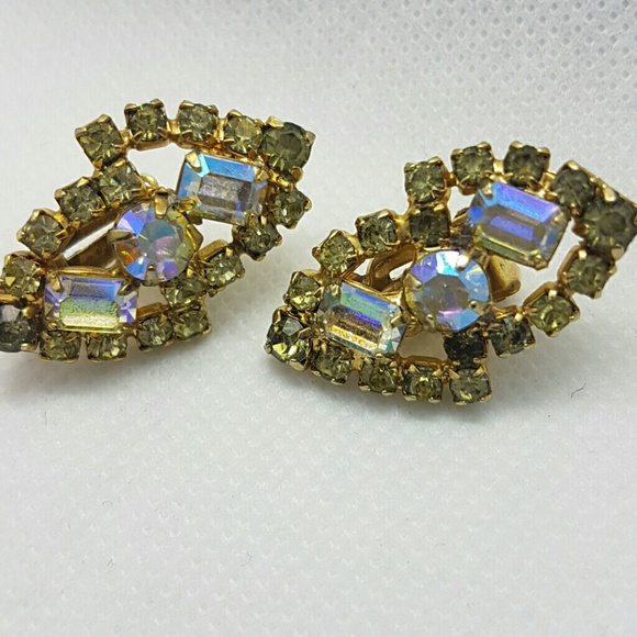 Gorgeous Aurora Borealis clip-ons - Picture 1 of 2